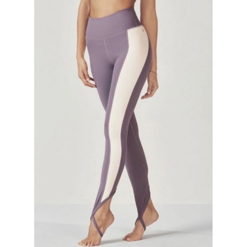 Fabletics Size S High Rise Stirrup Leggings Size S Dusky Purple Ivory Chara
